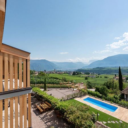 Villa Montis Exclusive Holiday Apartments In Eppan With Spectacular Views Of Dolomites And Bolzano Area Eppan an der Weinstraße Exterior foto